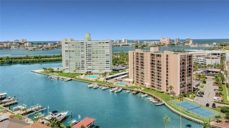 2 bedroom Condominium at 51 Island Way #311, 51 Island Way Condo, Clearwater Beach — photo 2