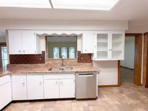 1818 Danbury Drive, Sun City Center FL - photo 10 of 30