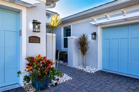 7732 Sandhill Lake Drive, Sarasota FL - photo 10 of 99