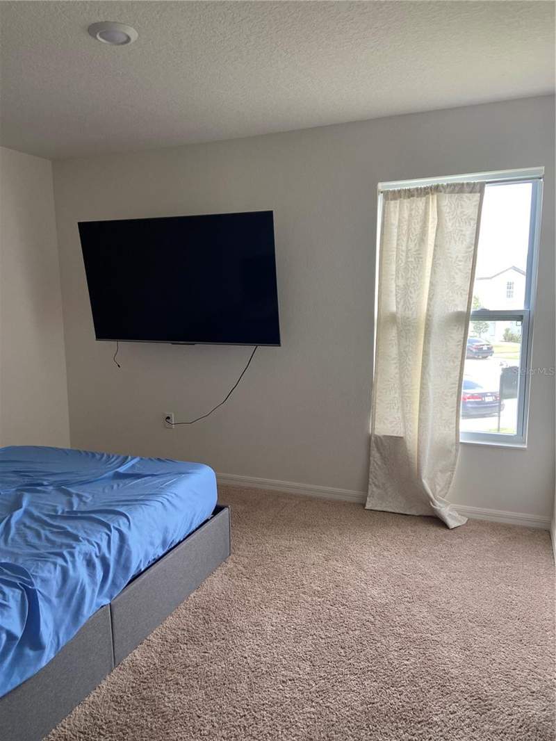 3 bedroom Townhouse at 1523 Wynford Circle, Hamlets/Tavares, Tavares — photo 4