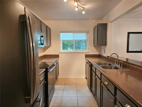 1737 Parakeet Way #609, Sarasota FL - photo 9 of 23