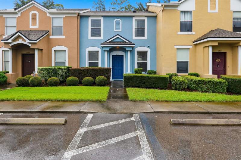 2 bedroom Townhouse at 1236 Blenheim Court, Meadow Pointe, Wesley Chapel — photo 2