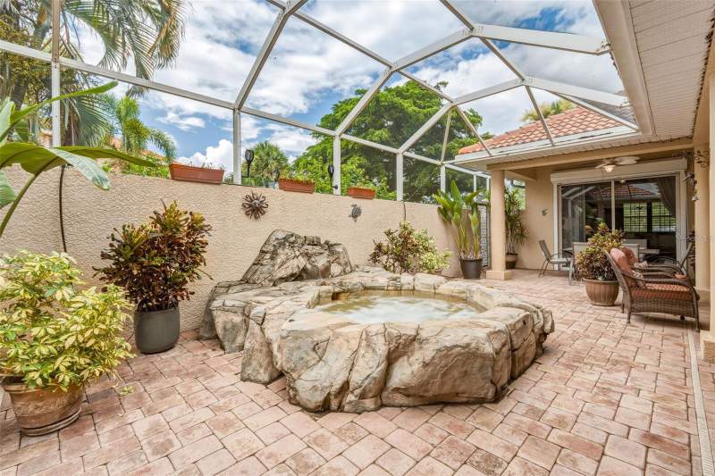 3 bedroom Single Family Residence at 13921 Bently Circle, Courtyard Homes/Bell Tower Park, Fort Myers — photo 3