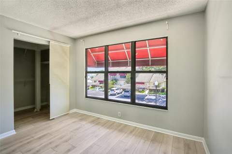 1006 Cicero Lane, Brandon FL - photo 17 of 43