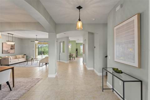 3790 Eagle Isle Circle, Kissimmee FL - photo 9 of 82