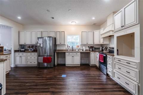 4233 Cindy Road, Lakeland FL - photo 8 of 67