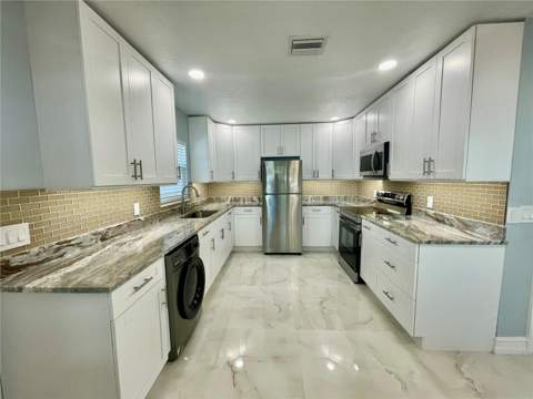8503 Woodwick Court, Tampa FL - photo 19 of 23