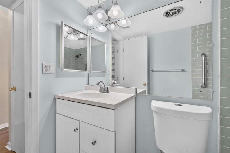 1 bedroom Condominium at 138 36th Avenue #208 W, Northeast Park Apts Condo, St Petersburg — photo 5