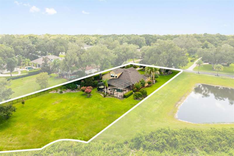 4 bedroom Single Family Residence at 863 CARDINAL POINTE COVE, CARDINAL POINTE, SANFORD — photo 2