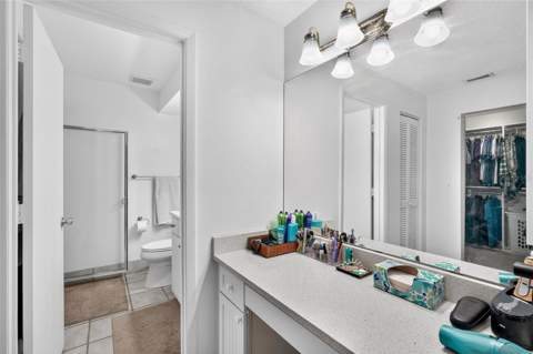 7283 Eleanor Circle, Sarasota FL - photo 19 of 46