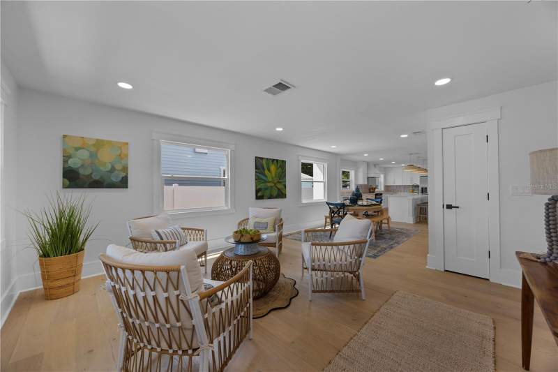 3 bedroom Single Family Residence at 4621 4th Avenue, Oak Ridge, St Petersburg — photo 4