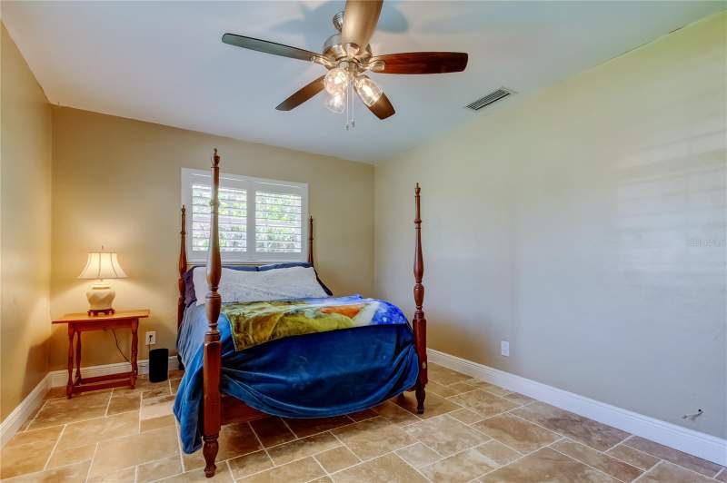 3 bedroom Single Family Residence at 4174 14th Lane, Patrician Point Unit 2 Tr B Rep, St Petersburg — photo 4
