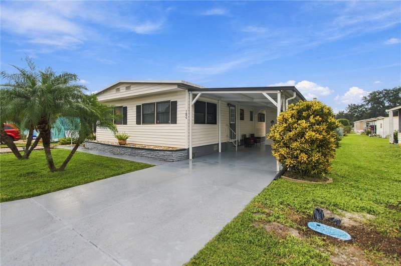 2 bedroom Mobile Home at 104 52nd Avenue Plaza, Casa Loma Mobilehome, Bradenton — photo 2