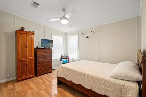 116 Mount Isle Avenue #116, St Petersburg FL - photo 24 of 36