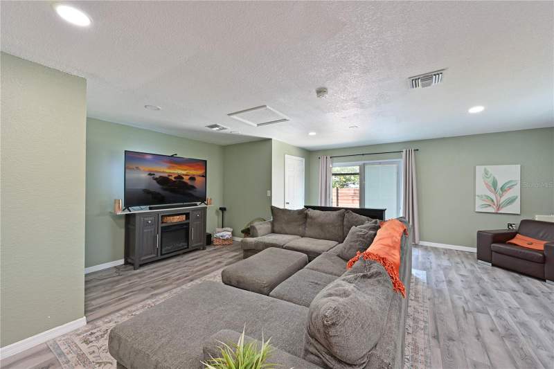 4 bedroom Single Family Residence at 1423 12th Avenue, Ardmore, Palmetto — photo 5