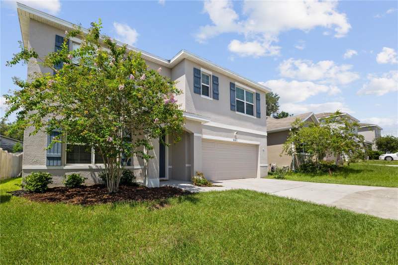 5 bedroom Single Family Residence at 9210 Watolla Drive, Jefferson Estates, Thonotosassa — photo 2