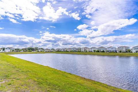 6074 Windy Leaf Alley, St Cloud FL - photo 9 of 57