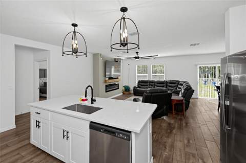 4974 Eagle Rock Drive, Wimauma FL - photo 14 of 53