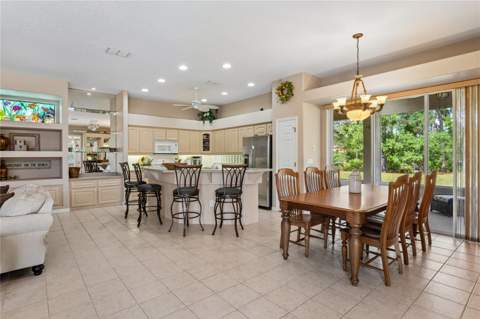 10120 Shortleaf Court, Weeki Wachee FL - photo 15 of 95