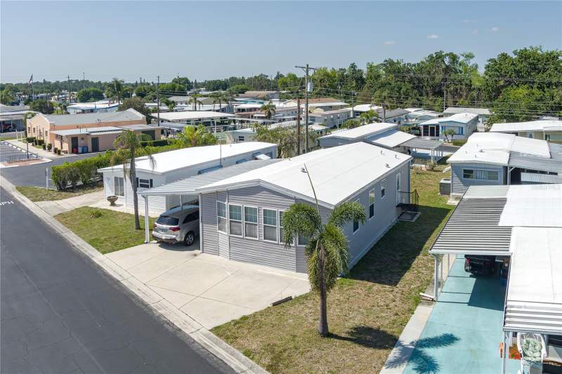 2 bedroom Manufactured Home at 3309 Bernadette Drive, Terra Siesta Mobile Home Park Co-Op, Ellenton — photo 3