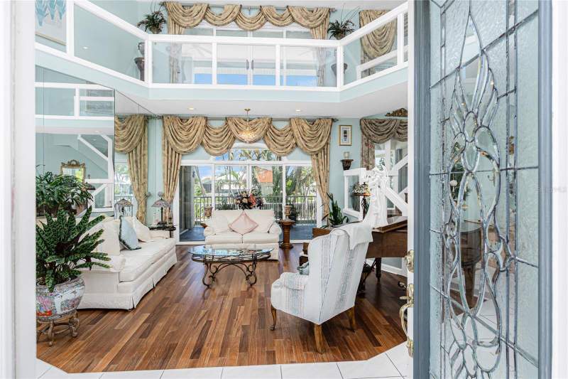 6 bedroom Single Family Residence at 202 George Road, Port Charlotte Sec 040, Port Charlotte — photo 4