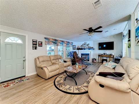 2523 Karen Drive, Mount Dora FL - photo 6 of 6