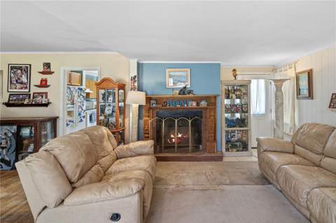 26015 Sackamaxon Drive, Sorrento FL - photo 19 of 28