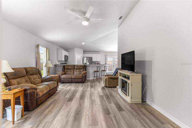 3 bedroom Single Family Residence at 8774 SE 162nd Street, Orange Blossom Hills Un 04, Summerfield — photo 5