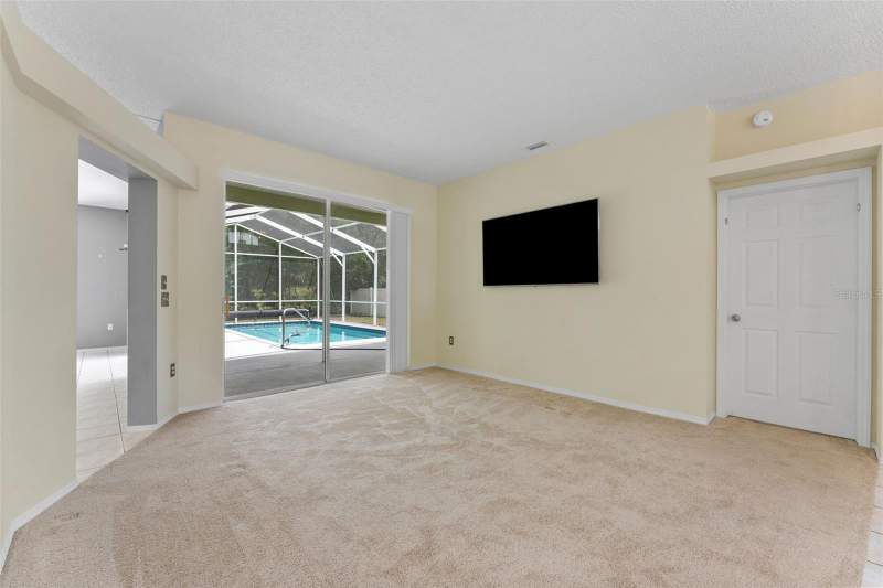 3 bedroom Single Family Residence at 11303 Topaz Street, Spring Hill, Spring Hill — photo 5