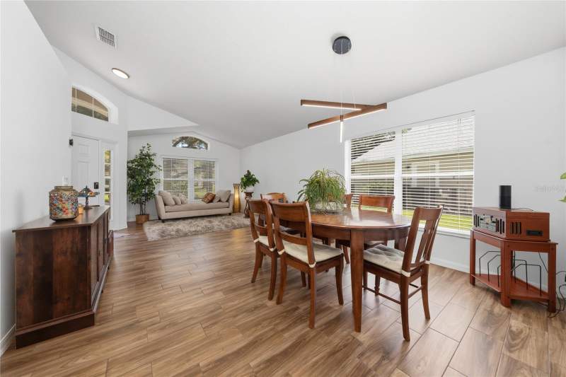 3 bedroom Single Family Residence at 13613 Budworth Circle, Eagle Crk Ph 01A, Orlando — photo 5