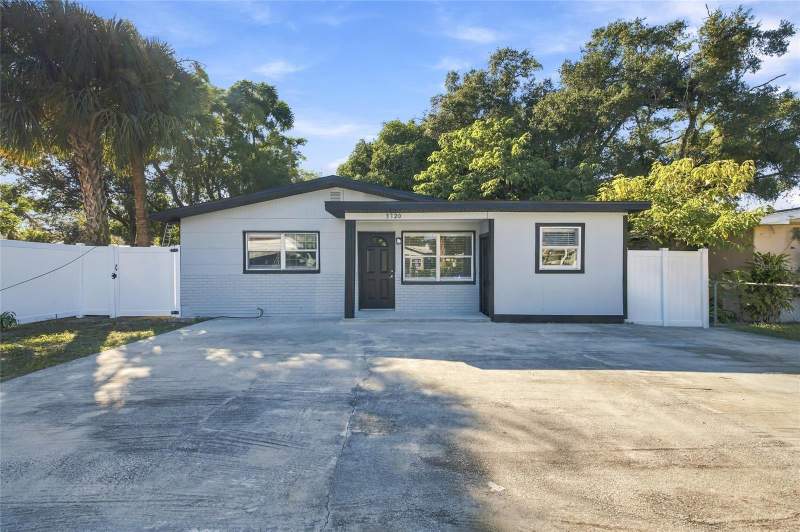 3 bedroom Single Family Residence at 3720 N Garrison Street, Grant Park Add, Tampa — photo 3