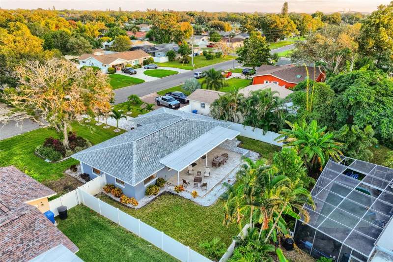 3 bedroom Single Family Residence at 6053 28th Street, Vera Manor, St Petersburg — photo 2