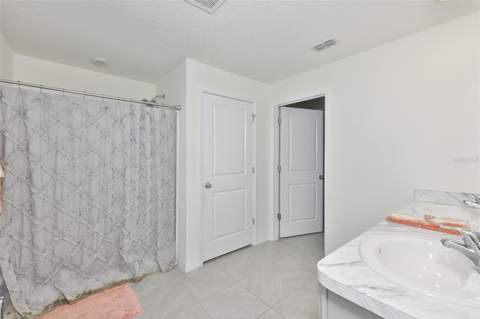 5244 Fiddle Fig Avenue, Wimauma FL - photo 22 of 51