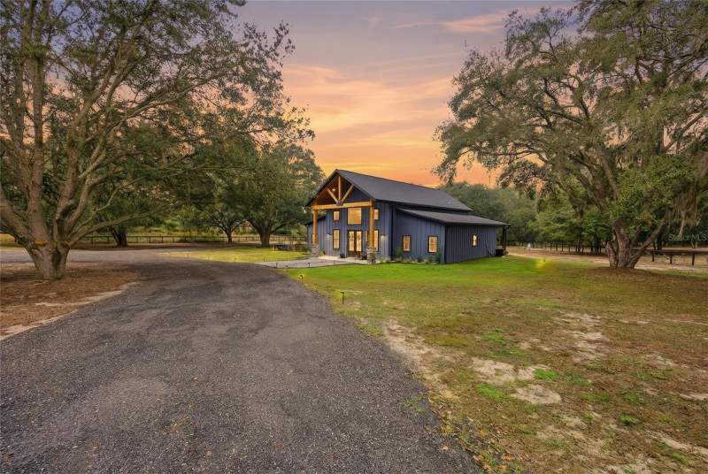 4 bedroom Single Family Residence at 12052 SE 101st Court Road, Avonlea Ph 01 & 02, Belleview — photo 4