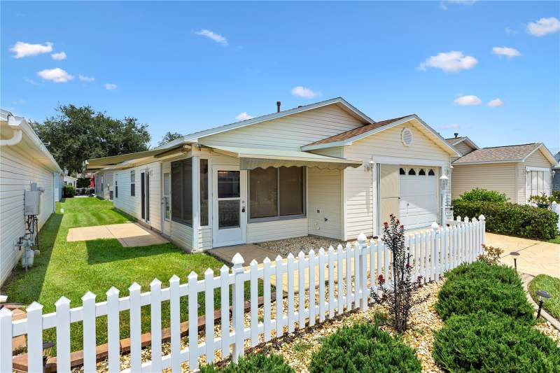 2 bedroom Villa at 9319 SE 172nd Wayside Place, Ivystone Villas, The Villages — photo 4