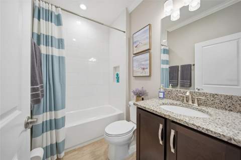 4717 Avila Lakes Drive, Wimauma FL - photo 19 of 32