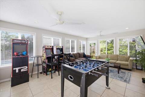 4710 Travertine Drive, Tampa FL - photo 14 of 38