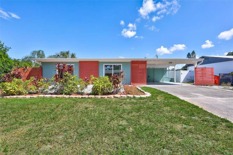 Orange Estates Of St Pete