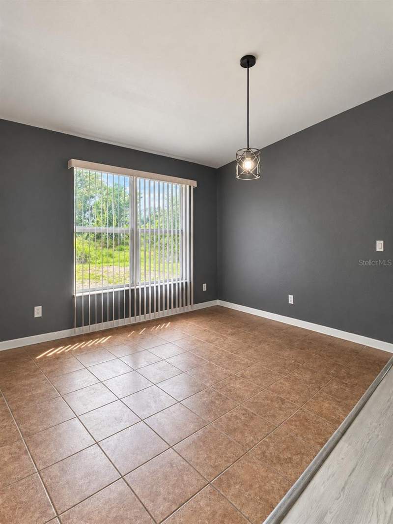 3 bedroom Single Family Residence at 8439 Glover Avenue, Port Charlotte Sub 26, North Port — photo 5