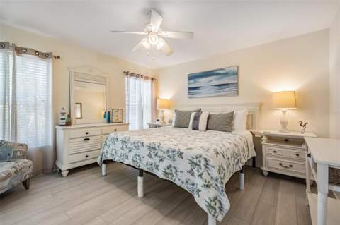 1500 Gulf Boulevard #204B, Indian Rocks Beach FL - photo 15 of 33
