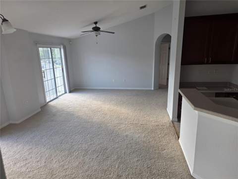 27625 Pleasure Ride Loop, Wesley Chapel FL - photo 10 of 19