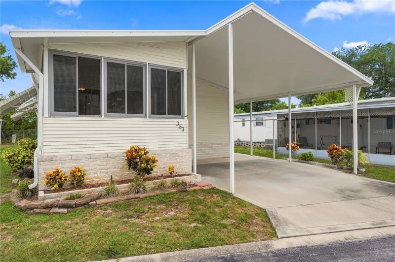 3 bedroom Manufactured Home at 9790 66th Street #357, Clearwater Cascade M/H Park Unrec, Pinellas Park — photo 2