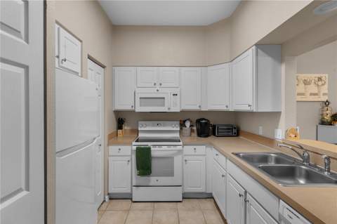 9177 SW 52nd Road #E-103, Gainesville FL - photo 13 of 47