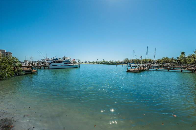 2 bedroom Condominium at 10365 Paradise Boulevard #16, Treasure Island Villas Condo, Treasure Island — photo 4