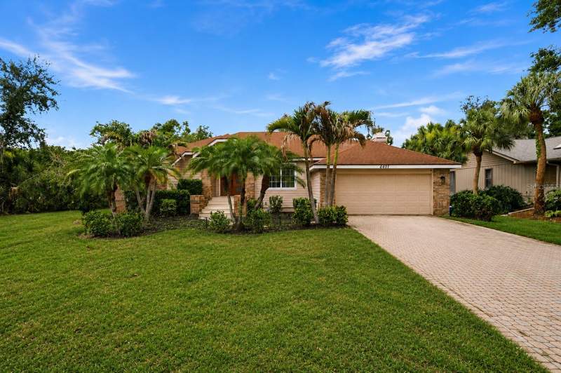 3 bedroom Single Family Residence at 4401 LITTLE JOHN TRAIL, SHERWOOD FOREST, SARASOTA — photo 1