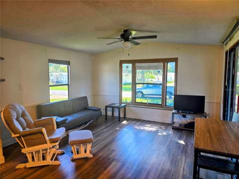 615 NE Cottage Park Lane, Leesburg FL - photo 6 of 19