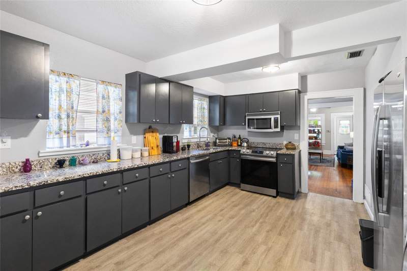 2 bedroom Single Family Residence at 1527 13th Street, Chambers 1st Add To Hollywood, St Petersburg — photo 5