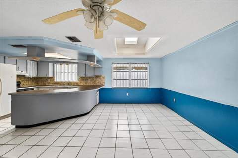 10841 Piccadilly Road, Port Richey FL - photo 10 of 38
