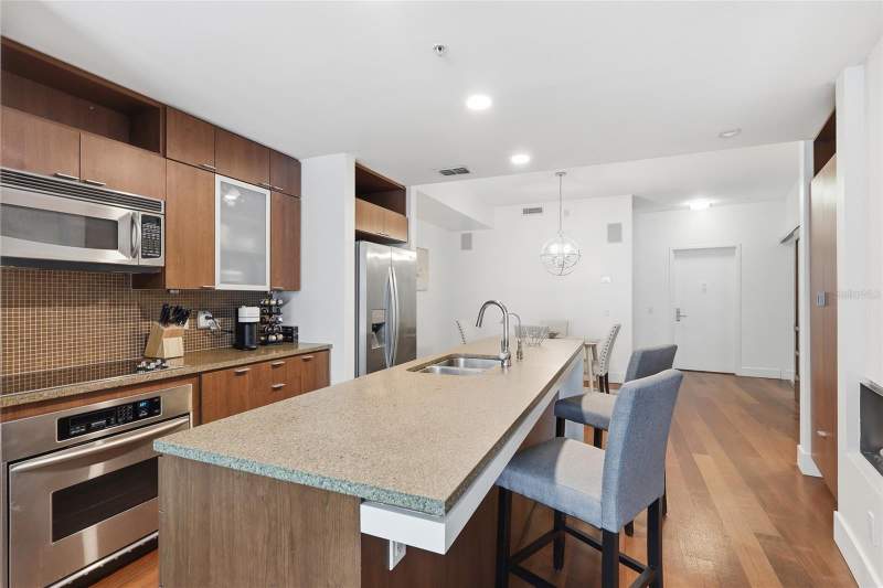 2 bedroom Condominium at 111 N 12th Street #1325, The Place At Channelside A Con, Tampa — photo 4