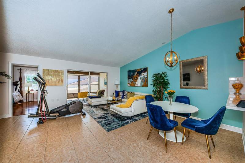2 bedroom Condominium at 1022 Bowsprit Lane #1022, Holiday Lake Villas Condo, Holiday — photo 2